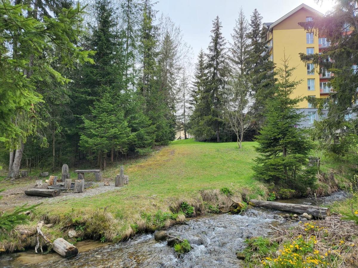 Apartment In Tatranska Strba/Near Strbske Pleso With Free Parking Exterior photo